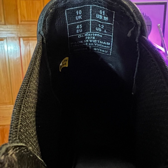 Doc Martens Pull up Booties - Picture 5 of 6